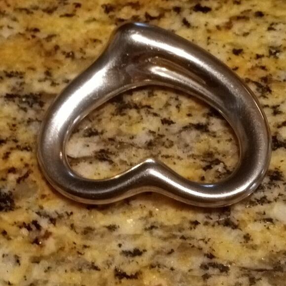 TIFFANY & CO STERLING HEART PENDANT. LARGE SIZE SIGNED ELSA PERETTI 925 SPAIN. - Picture 4 of 10